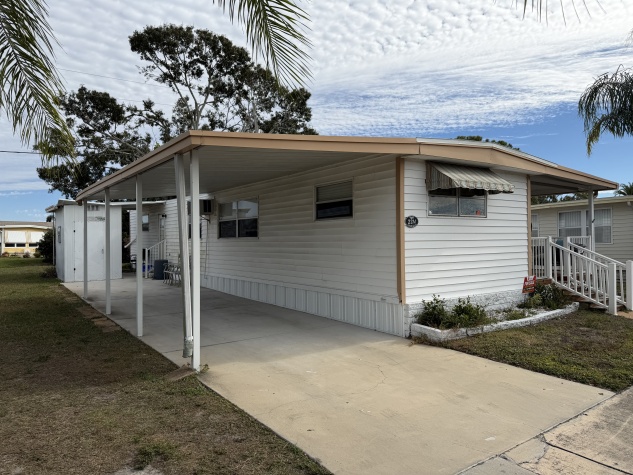 12651 Seminole Blvd, Lot 22M, Largo, Florida 33778, 2 Bedrooms Bedrooms, ,1.5 BathroomsBathrooms,55-Plus Mobile Home,For Sale,Seminole Blvd, Lot 22M,4044