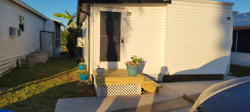 3726 Hula Circle, Ruskin, Florida 33570, 1 Bedroom Bedrooms, ,1 BathroomBathrooms,All - Age Mobile Home,For Sale,Hula Circle,4070