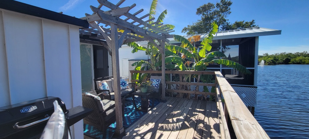 3726 Hula Circle, Ruskin, Florida 33570, 1 Bedroom Bedrooms, ,1 BathroomBathrooms,All - Age Mobile Home,For Sale,Hula Circle,4070