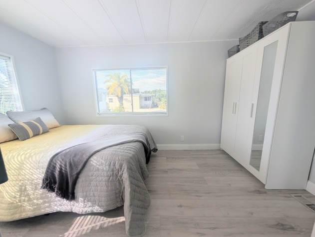 3565 58th Avenue N, Lot 140, St Petersburg, Florida 33714, 2 Bedrooms Bedrooms, ,2 BathroomsBathrooms,55-Plus Mobile Home,For Sale,58th Avenue N, Lot 140,4084