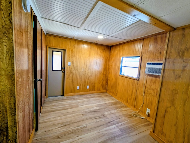 3715 Hula Circle, Ruskin, Florida 33570, 1 Bedroom Bedrooms, ,1 BathroomBathrooms,All - Age Mobile Home,For Sale,Hula Circle,4222