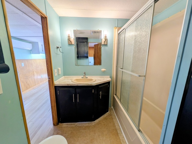 3715 Hula Circle, Ruskin, Florida 33570, 1 Bedroom Bedrooms, ,1 BathroomBathrooms,All - Age Mobile Home,For Sale,Hula Circle,4222