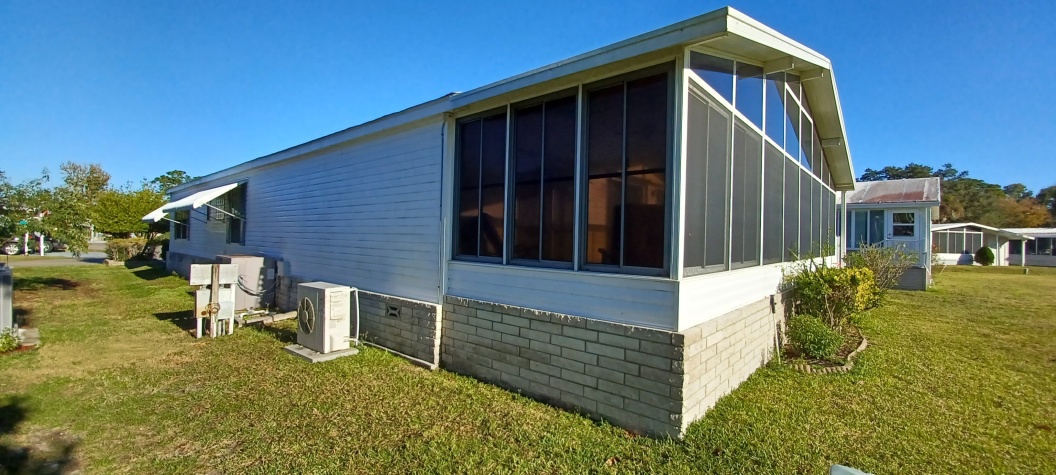 1937 Augusta Road, Orlando, Florida 32826, 2 Bedrooms Bedrooms, ,2 BathroomsBathrooms,55-Plus Mobile Home,For Sale,Augusta Road,4252