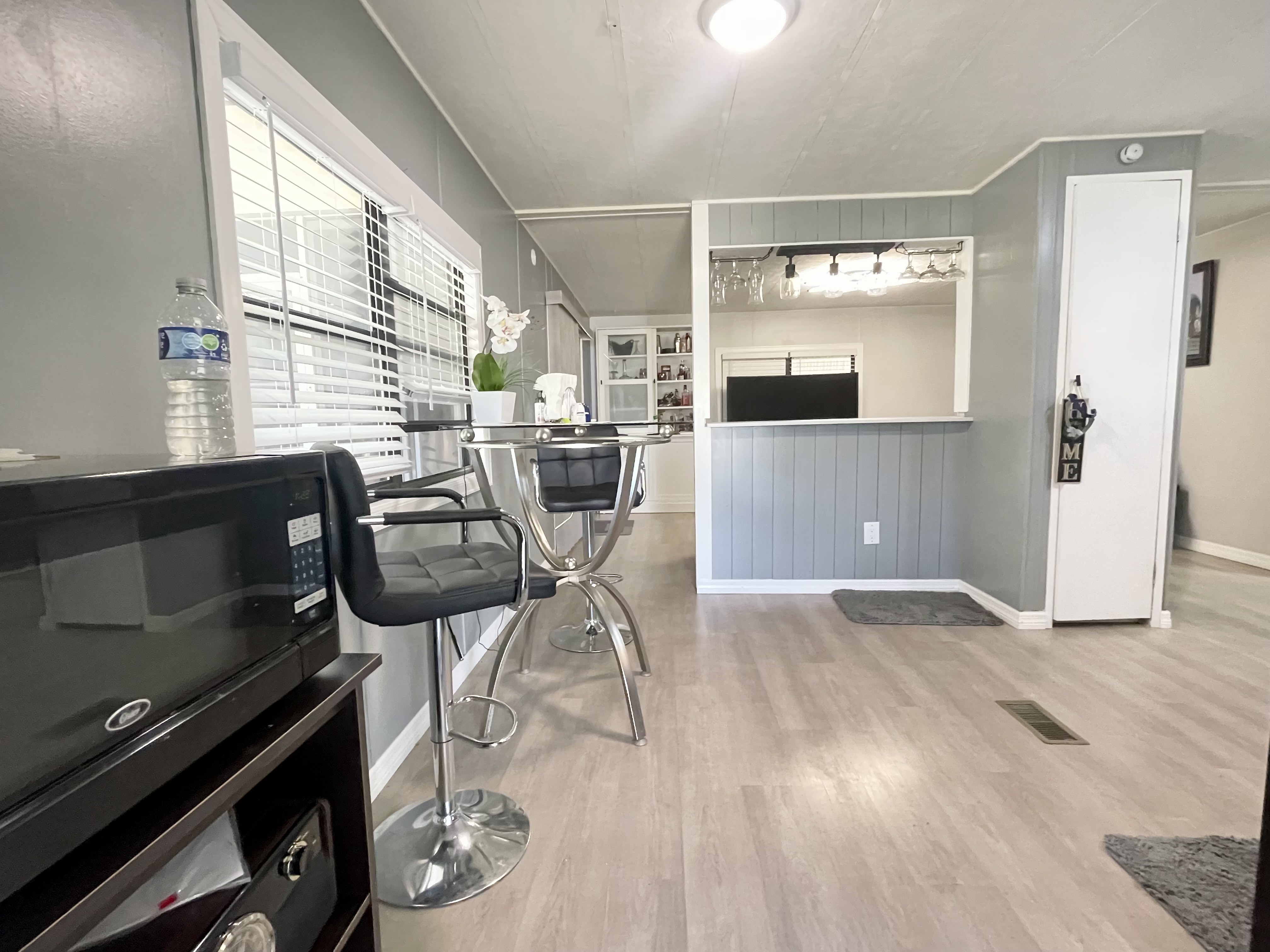 29 Tahitian Drive, Ellenton, Florida 34222, 2 Bedrooms Bedrooms, ,1 BathroomBathrooms,55-Plus Mobile Home,For Sale,Tahitian Drive,4272