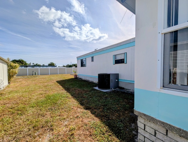 2525 Gulf City Rd, Lot 87, Ruskin, Florida 33570, 2 Bedrooms Bedrooms, ,2 BathroomsBathrooms,55-Plus Mobile Home,For Sale,Gulf City Rd, Lot 87,4278
