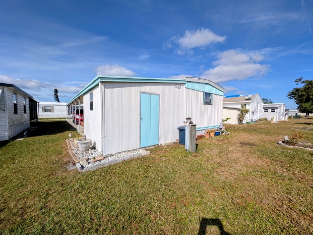 2525 Gulf City Rd, Lot 87, Ruskin, Florida 33570, 2 Bedrooms Bedrooms, ,2 BathroomsBathrooms,55-Plus Mobile Home,For Sale,Gulf City Rd, Lot 87,4278