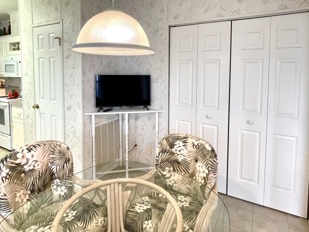 8604 26th Drive E, Palmetto, Florida 34221, 2 Bedrooms Bedrooms, ,2 BathroomsBathrooms,55-Plus Mobile Home,For Sale,26th Drive E,4280