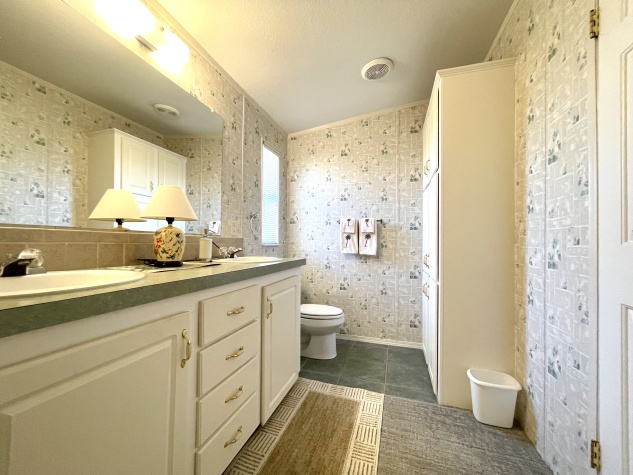 8604 26th Drive E, Palmetto, Florida 34221, 2 Bedrooms Bedrooms, ,2 BathroomsBathrooms,55-Plus Mobile Home,For Sale,26th Drive E,4280