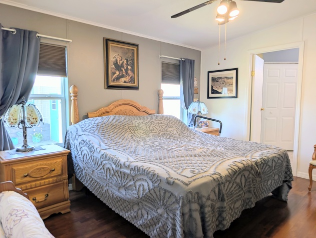 9910 Suncrest St, Parrish, Florida 34219, 3 Bedrooms Bedrooms, ,2 BathroomsBathrooms,55-Plus Mobile Home,For Sale,Suncrest St,4281