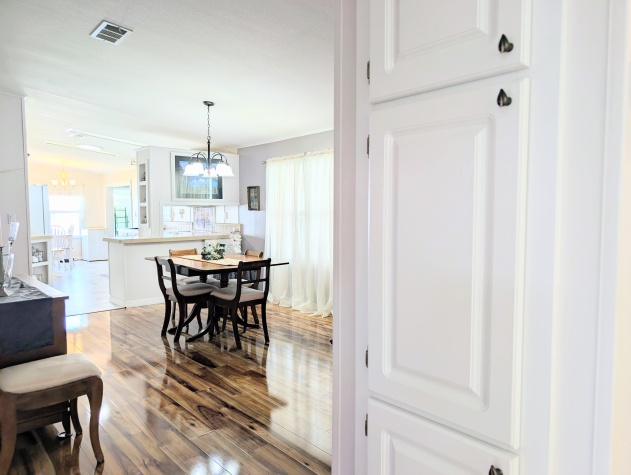 9910 Suncrest St, Parrish, Florida 34219, 3 Bedrooms Bedrooms, ,2 BathroomsBathrooms,55-Plus Mobile Home,For Sale,Suncrest St,4281