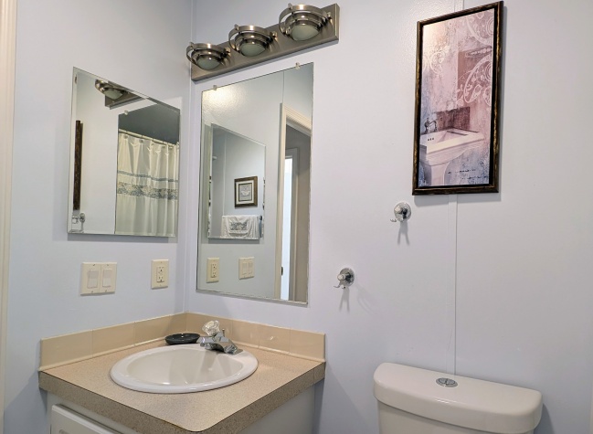 9910 Suncrest St, Parrish, Florida 34219, 3 Bedrooms Bedrooms, ,2 BathroomsBathrooms,55-Plus Mobile Home,For Sale,Suncrest St,4281