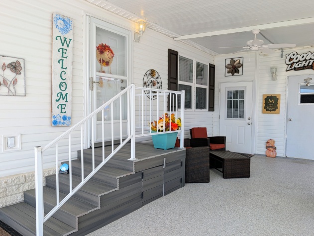 9910 Suncrest St, Parrish, Florida 34219, 3 Bedrooms Bedrooms, ,2 BathroomsBathrooms,55-Plus Mobile Home,For Sale,Suncrest St,4281