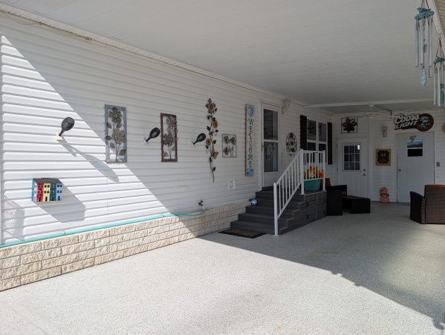 9910 Suncrest St, Parrish, Florida 34219, 3 Bedrooms Bedrooms, ,2 BathroomsBathrooms,55-Plus Mobile Home,For Sale,Suncrest St,4281