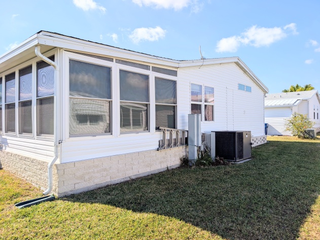 9910 Suncrest St, Parrish, Florida 34219, 3 Bedrooms Bedrooms, ,2 BathroomsBathrooms,55-Plus Mobile Home,For Sale,Suncrest St,4281