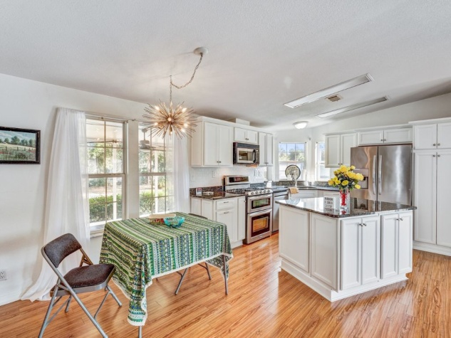 620 57th Avenue W, Lot J3, Bradenton, Florida 34207, 2 Bedrooms Bedrooms, ,2 BathroomsBathrooms,55-Plus Mobile Home,For Sale,57th Avenue W, Lot J3,4283