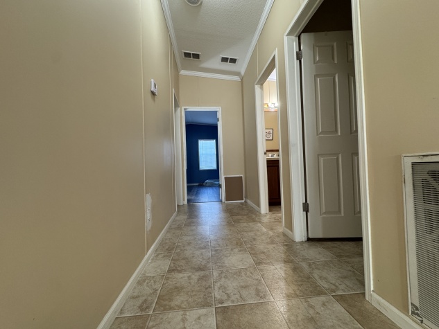 3081 Bay Oaks Dr, Sarasota, Florida 34234, 2 Bedrooms Bedrooms, ,2 BathroomsBathrooms,55-Plus Mobile Home,For Sale,Bay Oaks Dr,4284