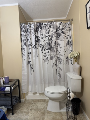 3081 Bay Oaks Dr, Sarasota, Florida 34234, 2 Bedrooms Bedrooms, ,2 BathroomsBathrooms,55-Plus Mobile Home,For Sale,Bay Oaks Dr,4284