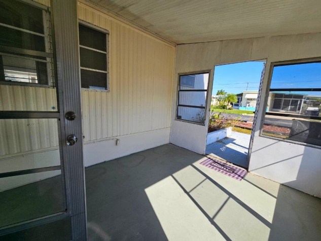 20 Joanna Dr, Lake Placid, Florida 33852, 3 Bedrooms Bedrooms, ,2 BathroomsBathrooms,55-Plus Mobile Home,For Sale,Joanna Dr,4285