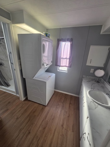 5200 28th St N, Lot 637, St Petersburg, Florida 33714, 2 Bedrooms Bedrooms, ,2 BathroomsBathrooms,55-Plus Mobile Home,For Sale,28th St N, Lot 637,4286