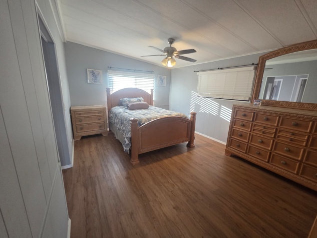 5200 28th St N, Lot 637, St Petersburg, Florida 33714, 2 Bedrooms Bedrooms, ,2 BathroomsBathrooms,55-Plus Mobile Home,For Sale,28th St N, Lot 637,4286