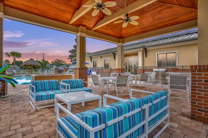 4516 Newman Dr, Port Orange, Florida 32127, 2 Bedrooms Bedrooms, ,1.5 BathroomsBathrooms,55-Plus Mobile Home,For Sale,Newman Dr,4287