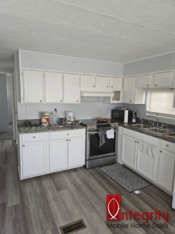 4516 Newman Dr, Port Orange, Florida 32127, 2 Bedrooms Bedrooms, ,1.5 BathroomsBathrooms,55-Plus Mobile Home,For Sale,Newman Dr,4287