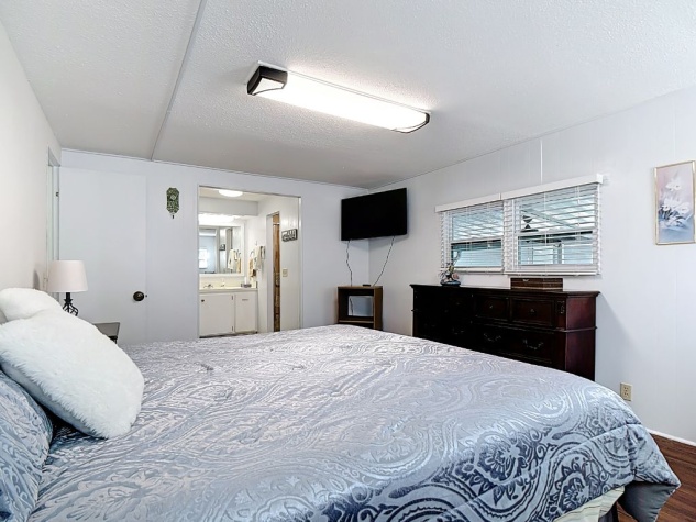 1305 Arizona Avenue, Frostproof, Florida 33843, 2 Bedrooms Bedrooms, ,2 BathroomsBathrooms,55-Plus Mobile Home,For Sale,Arizona Avenue,4289