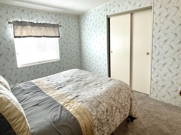 8607 27th Avenue E, Palmetto, Florida 34221, 2 Bedrooms Bedrooms, ,2 BathroomsBathrooms,55-Plus Mobile Home,For Sale,27th Avenue E,4290