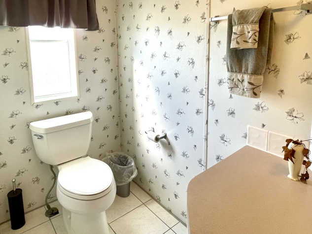 8607 27th Avenue E, Palmetto, Florida 34221, 2 Bedrooms Bedrooms, ,2 BathroomsBathrooms,55-Plus Mobile Home,For Sale,27th Avenue E,4290