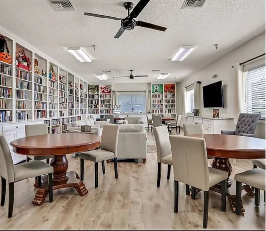 8607 27th Avenue E, Palmetto, Florida 34221, 2 Bedrooms Bedrooms, ,2 BathroomsBathrooms,55-Plus Mobile Home,For Sale,27th Avenue E,4290