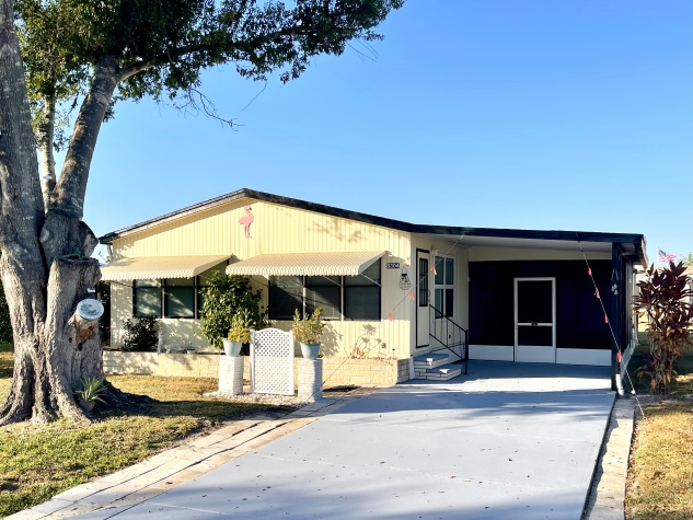 8304 Desoto Drive, Ellenton, Florida 34222, 3 Bedrooms Bedrooms, ,3 BathroomsBathrooms,55-Plus Mobile Home,For Sale,Desoto Drive,4294