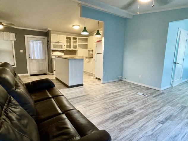 8304 Desoto Drive, Ellenton, Florida 34222, 3 Bedrooms Bedrooms, ,3 BathroomsBathrooms,55-Plus Mobile Home,For Sale,Desoto Drive,4294