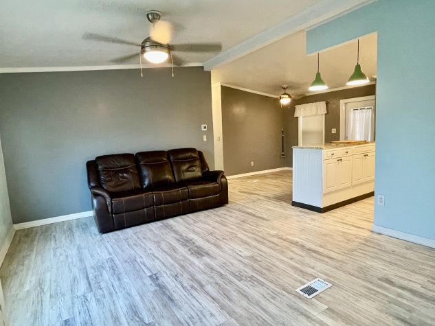 8304 Desoto Drive, Ellenton, Florida 34222, 3 Bedrooms Bedrooms, ,3 BathroomsBathrooms,55-Plus Mobile Home,For Sale,Desoto Drive,4294