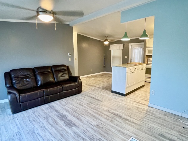 8304 Desoto Drive, Ellenton, Florida 34222, 3 Bedrooms Bedrooms, ,3 BathroomsBathrooms,55-Plus Mobile Home,For Sale,Desoto Drive,4294