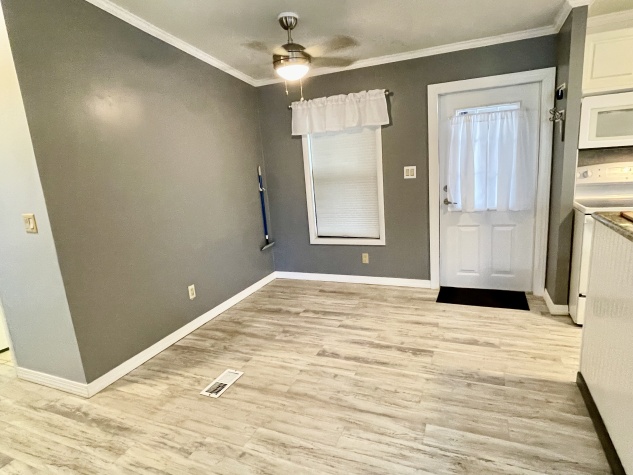 8304 Desoto Drive, Ellenton, Florida 34222, 3 Bedrooms Bedrooms, ,3 BathroomsBathrooms,55-Plus Mobile Home,For Sale,Desoto Drive,4294