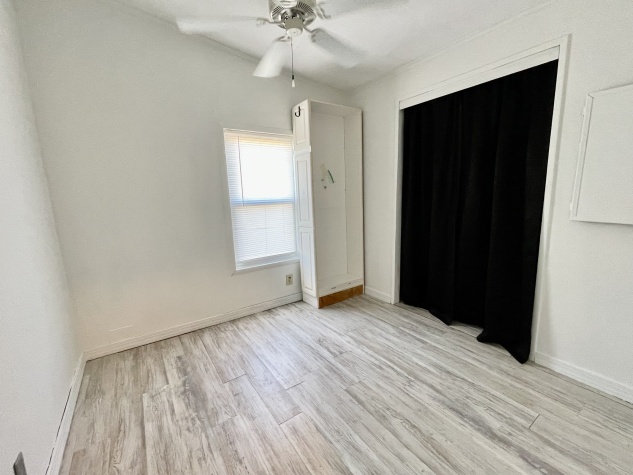 8304 Desoto Drive, Ellenton, Florida 34222, 3 Bedrooms Bedrooms, ,3 BathroomsBathrooms,55-Plus Mobile Home,For Sale,Desoto Drive,4294