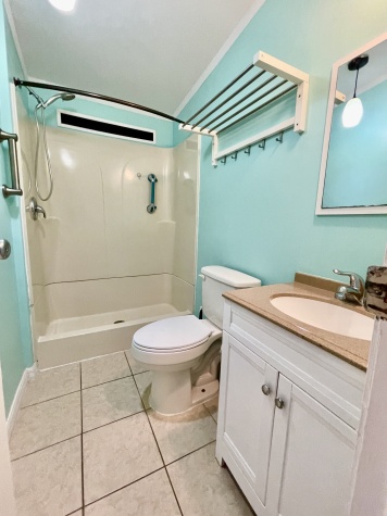 8304 Desoto Drive, Ellenton, Florida 34222, 3 Bedrooms Bedrooms, ,3 BathroomsBathrooms,55-Plus Mobile Home,For Sale,Desoto Drive,4294