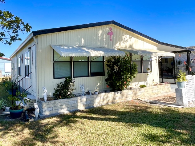 8304 Desoto Drive, Ellenton, Florida 34222, 3 Bedrooms Bedrooms, ,3 BathroomsBathrooms,55-Plus Mobile Home,For Sale,Desoto Drive,4294