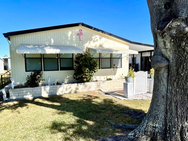 8304 Desoto Drive, Ellenton, Florida 34222, 3 Bedrooms Bedrooms, ,3 BathroomsBathrooms,55-Plus Mobile Home,For Sale,Desoto Drive,4294