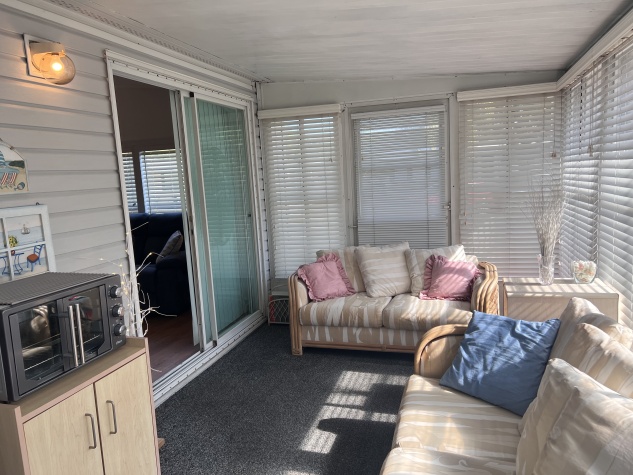 5328 Sherbourne Circle, Lot 398, Sarasota, Florida 34241, 2 Bedrooms Bedrooms, ,2 BathroomsBathrooms,55-Plus Mobile Home,For Sale,Sherbourne Circle, Lot 398,4296