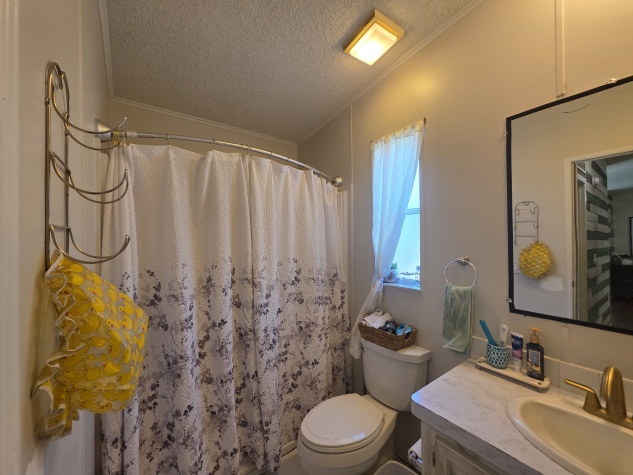 3206 Sunset Oaks Dr, Plant City, Florida 33563, 3 Bedrooms Bedrooms, ,2 BathroomsBathrooms,All - Age Mobile Home,For Sale,Sunset Oaks Dr,4300