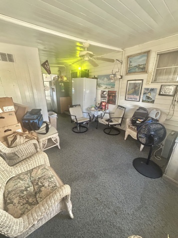 129 Capri Dr, Palmetto, Florida 34221, 2 Bedrooms Bedrooms, ,2 BathroomsBathrooms,55-Plus Mobile Home,For Sale,Capri Dr,4302