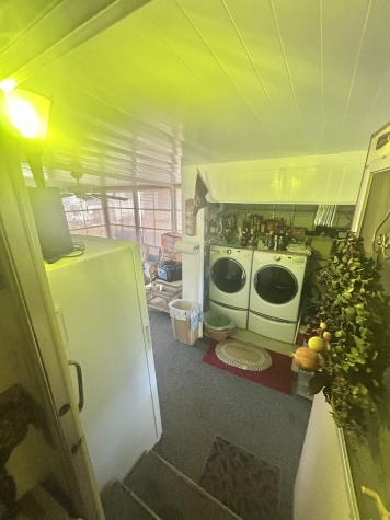 129 Capri Dr, Palmetto, Florida 34221, 2 Bedrooms Bedrooms, ,2 BathroomsBathrooms,55-Plus Mobile Home,For Sale,Capri Dr,4302