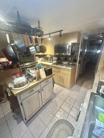 129 Capri Dr, Palmetto, Florida 34221, 2 Bedrooms Bedrooms, ,2 BathroomsBathrooms,55-Plus Mobile Home,For Sale,Capri Dr,4302