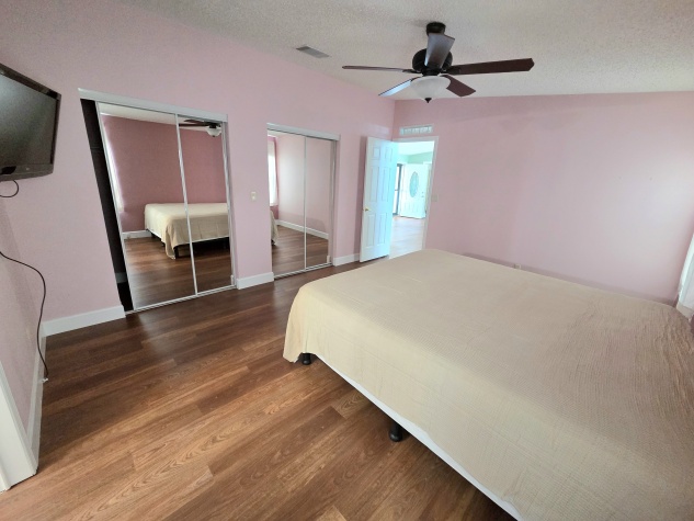 8605 27th Avenue E, Palmetto, Florida 34221, 2 Bedrooms Bedrooms, ,2 BathroomsBathrooms,55-Plus Mobile Home,For Sale,27th Avenue E,4303