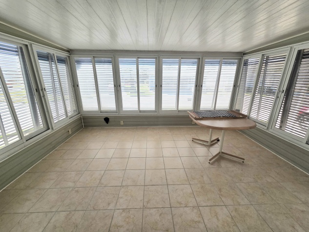 8605 27th Avenue E, Palmetto, Florida 34221, 2 Bedrooms Bedrooms, ,2 BathroomsBathrooms,55-Plus Mobile Home,For Sale,27th Avenue E,4303