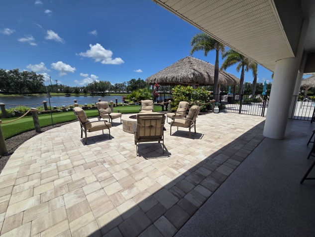 8605 27th Avenue E, Palmetto, Florida 34221, 2 Bedrooms Bedrooms, ,2 BathroomsBathrooms,55-Plus Mobile Home,For Sale,27th Avenue E,4303