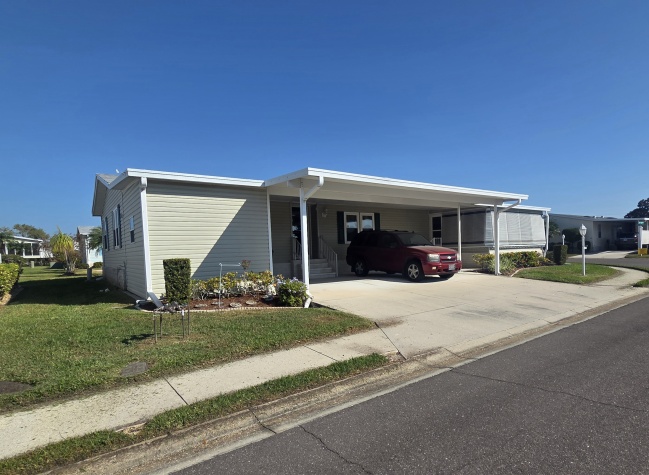 8605 27th Avenue E, Palmetto, Florida 34221, 2 Bedrooms Bedrooms, ,2 BathroomsBathrooms,55-Plus Mobile Home,For Sale,27th Avenue E,4303