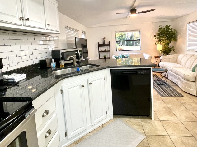 3112 Grapefruit Ln, Ellenton, Florida 34222, 2 Bedrooms Bedrooms, ,2 BathroomsBathrooms,55-Plus Mobile Home,For Sale,Grapefruit Ln,4308