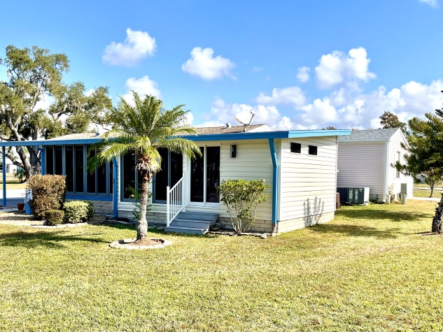 3112 Grapefruit Ln, Ellenton, Florida 34222, 2 Bedrooms Bedrooms, ,2 BathroomsBathrooms,55-Plus Mobile Home,For Sale,Grapefruit Ln,4308